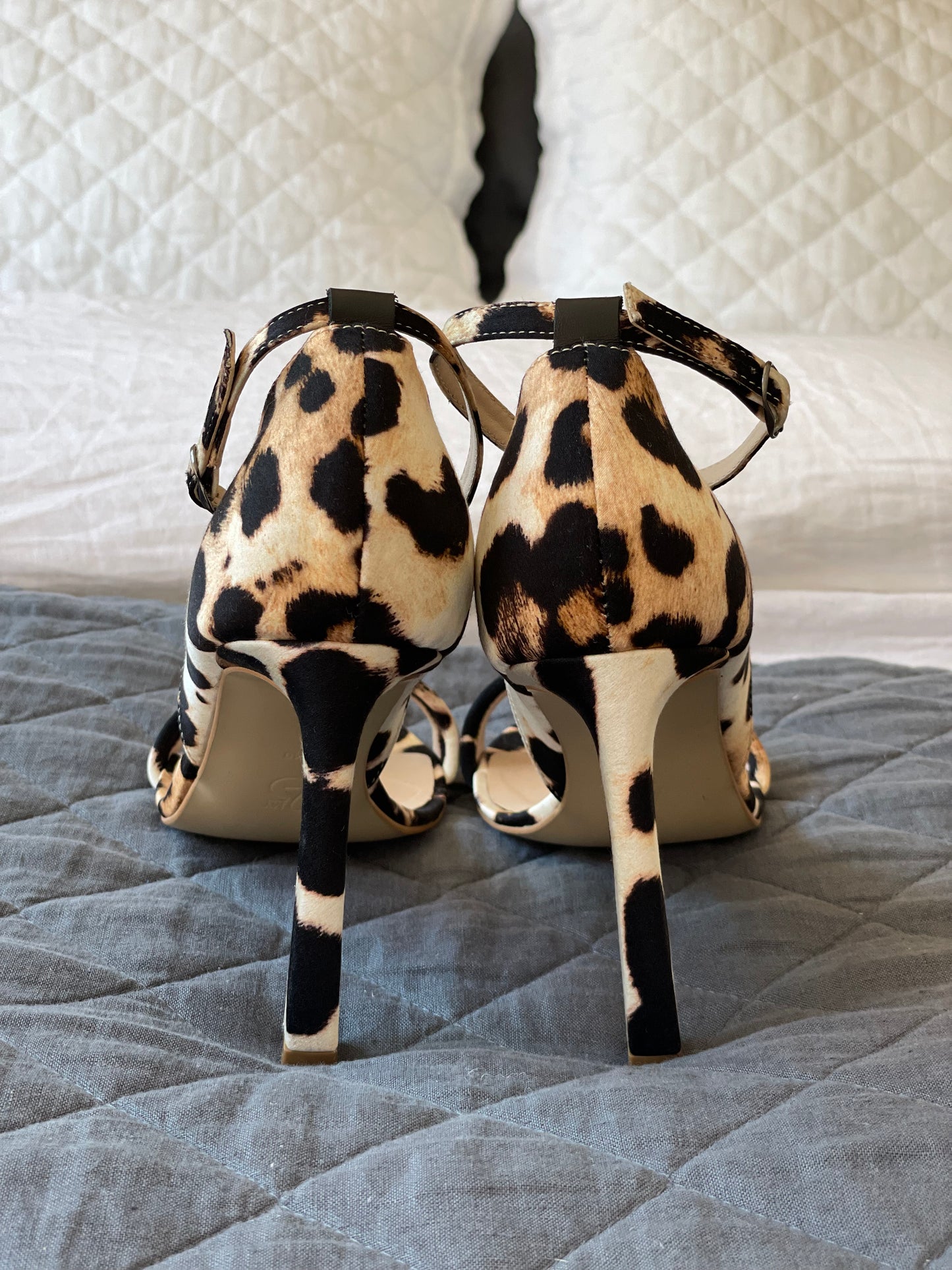 Leopard silk sandals